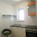 Bora شقة *