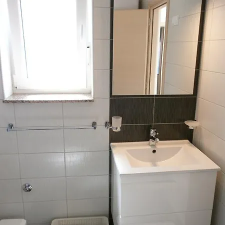 Bora Apartman Ližnjan